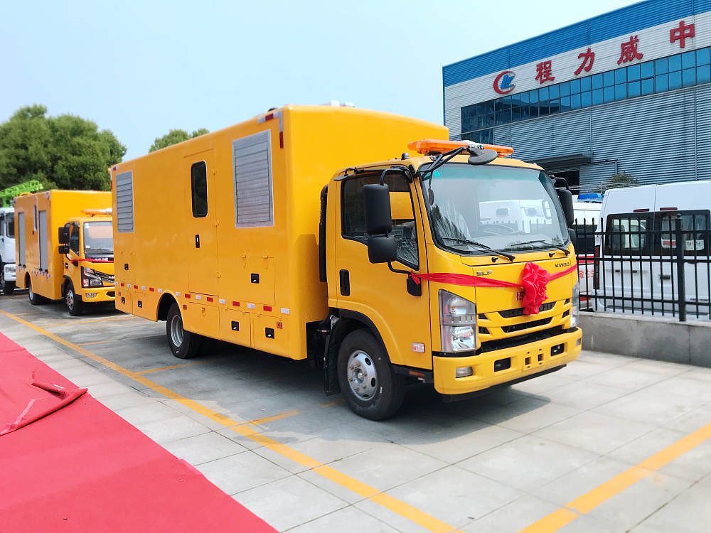 五十鈴搶險(xiǎn)救援排澇車
